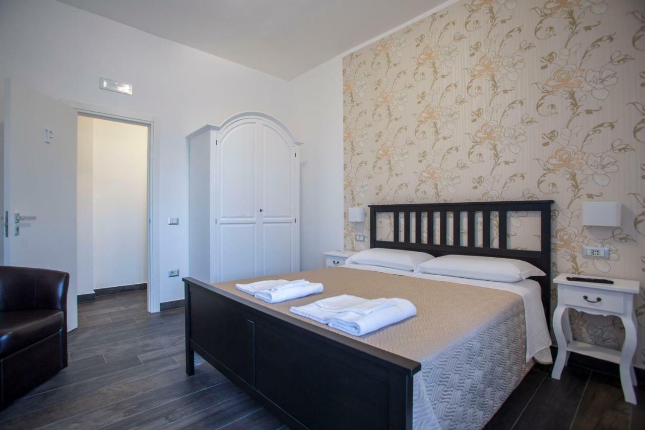 B&B Civico 41 Salerno Buitenkant foto