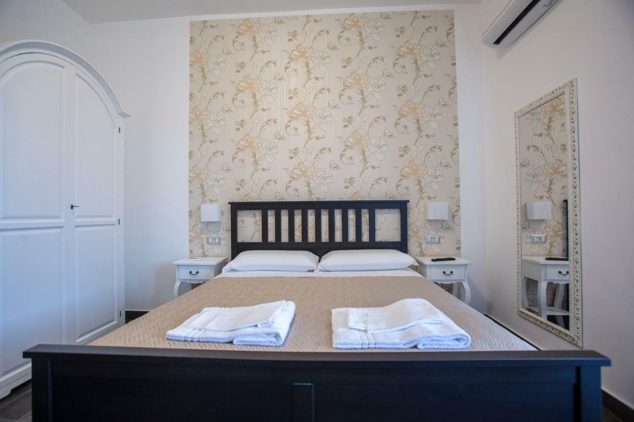 B&B Civico 41 Salerno Buitenkant foto
